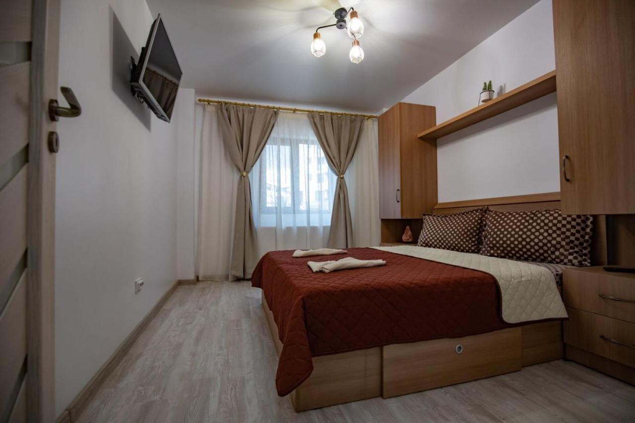 Apartament Natalia Tîrgu Ocna Exterior foto